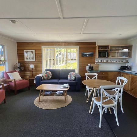 Binalong Beach Cottage Beachfront At Bay Of Fires Next To Restaurant Binalong Bay Exteriér fotografie