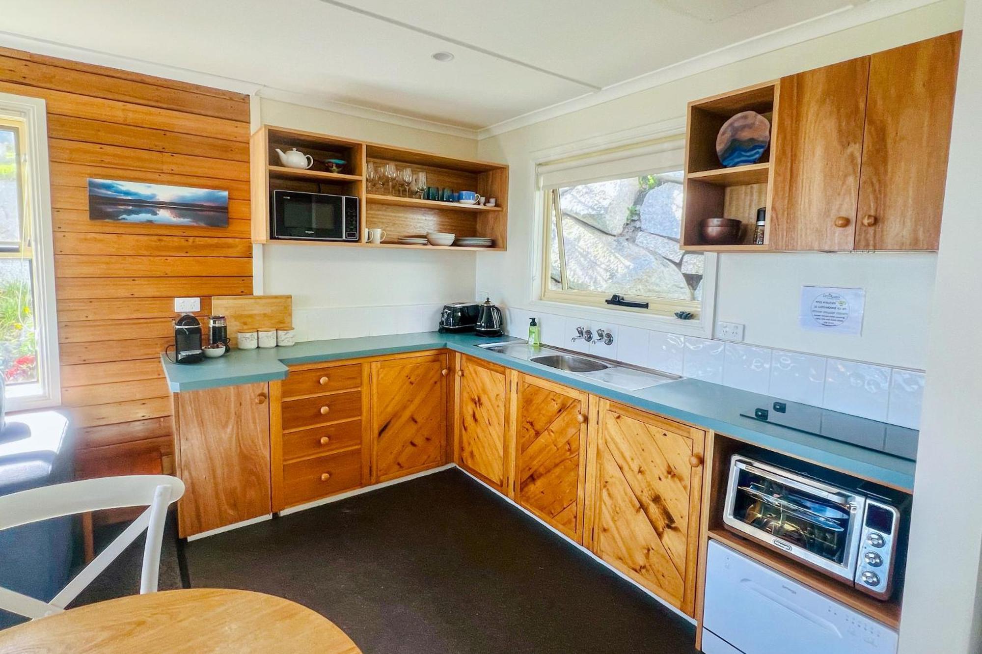 Binalong Beach Cottage Beachfront At Bay Of Fires Next To Restaurant Binalong Bay Exteriér fotografie