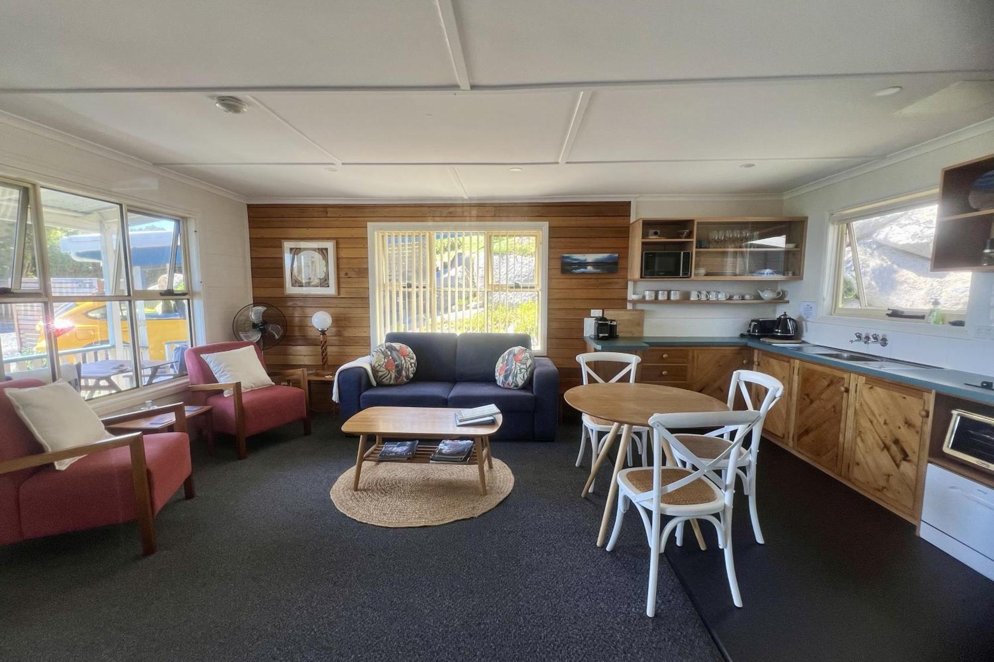 Binalong Beach Cottage Beachfront At Bay Of Fires Next To Restaurant Binalong Bay Exteriér fotografie